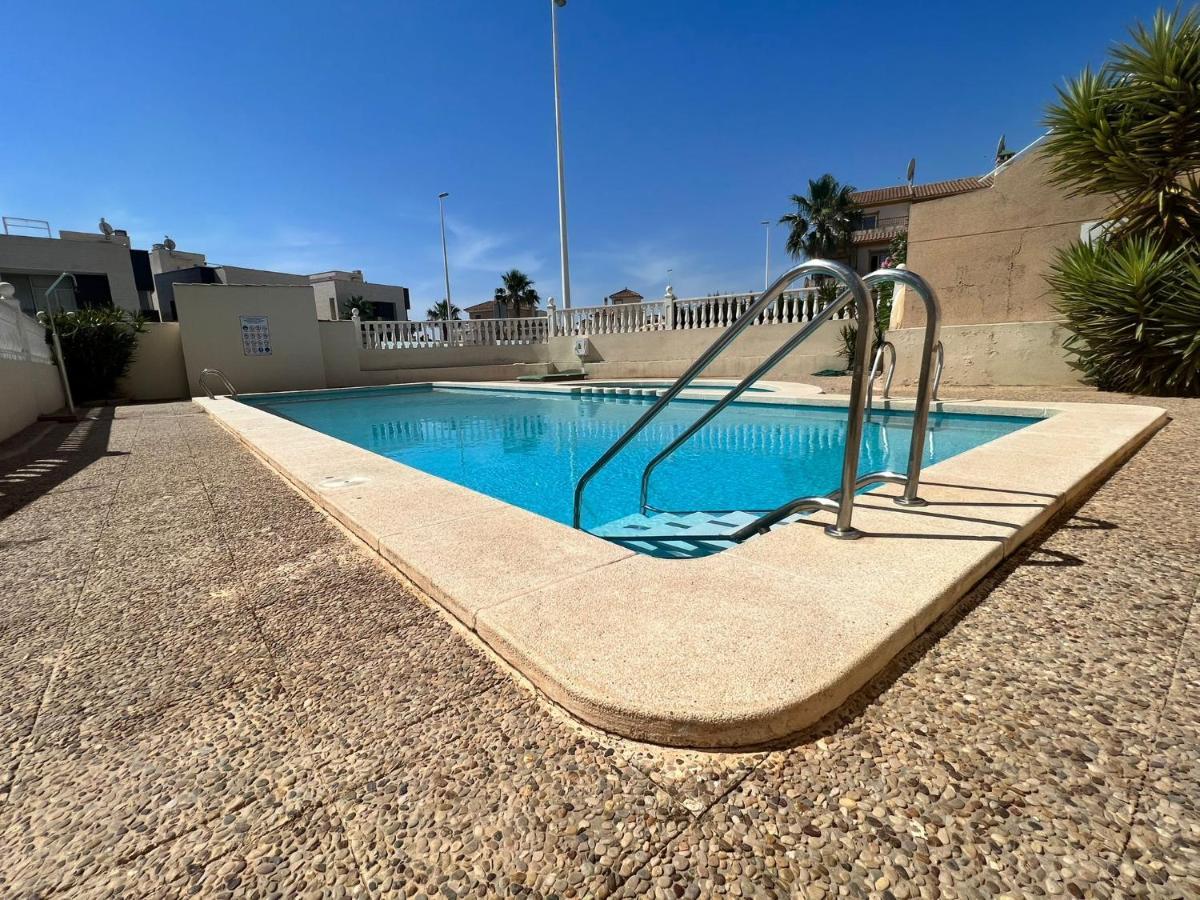 Apartment Elaine La Zenia Ориуэла Экстерьер фото